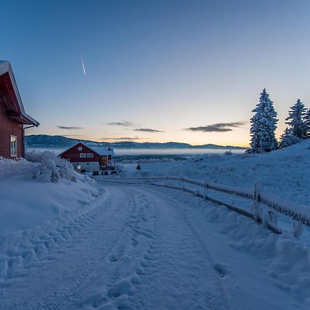 Helgaker Gard Hotel Gran Bagian luar foto